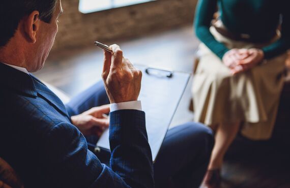 まずはお悩みごとを相談してみませんか | 安心価格の浮気調査なら北九州の総合探偵社EDITH